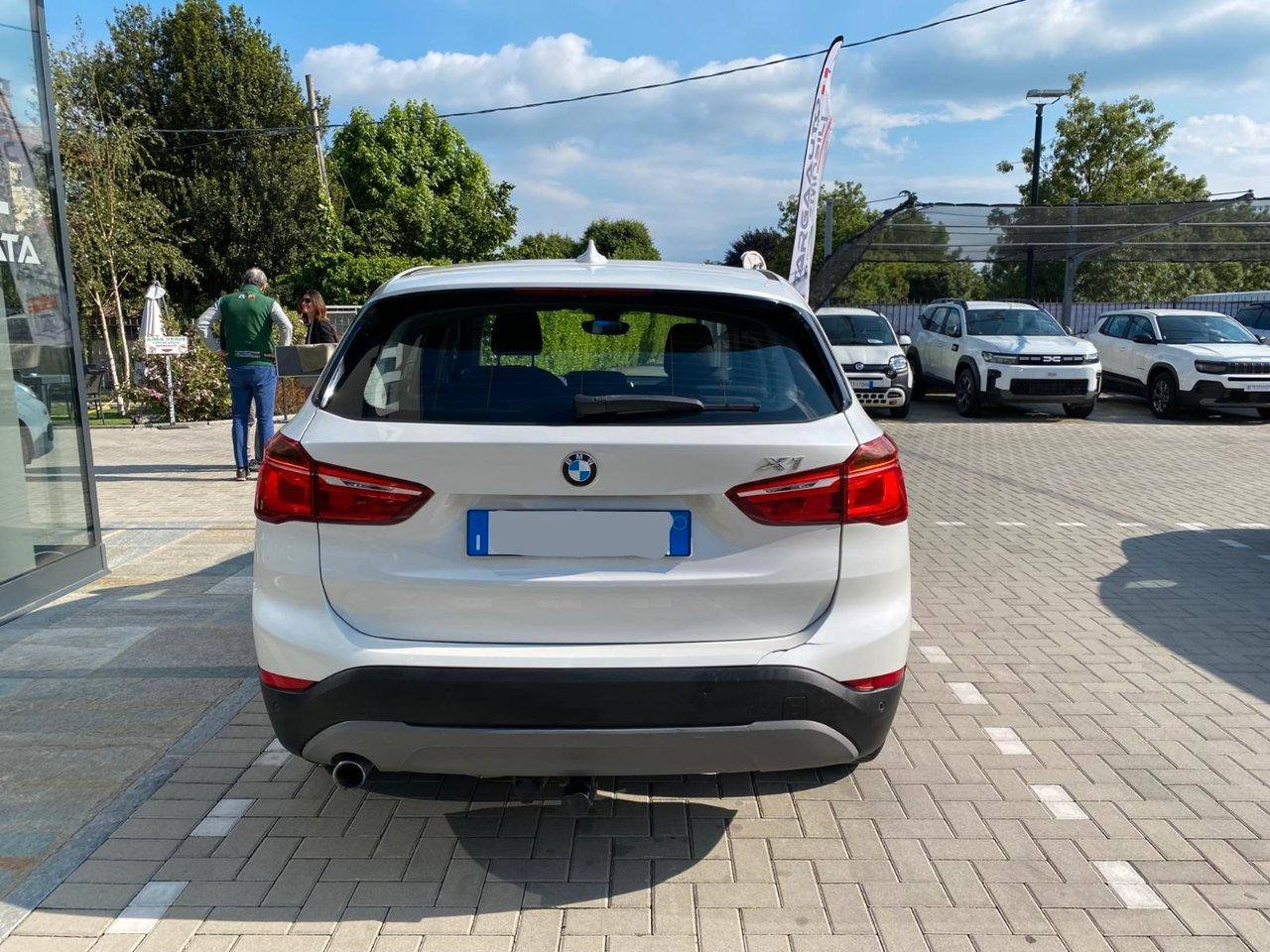 BMW X1 sdrive18d Business