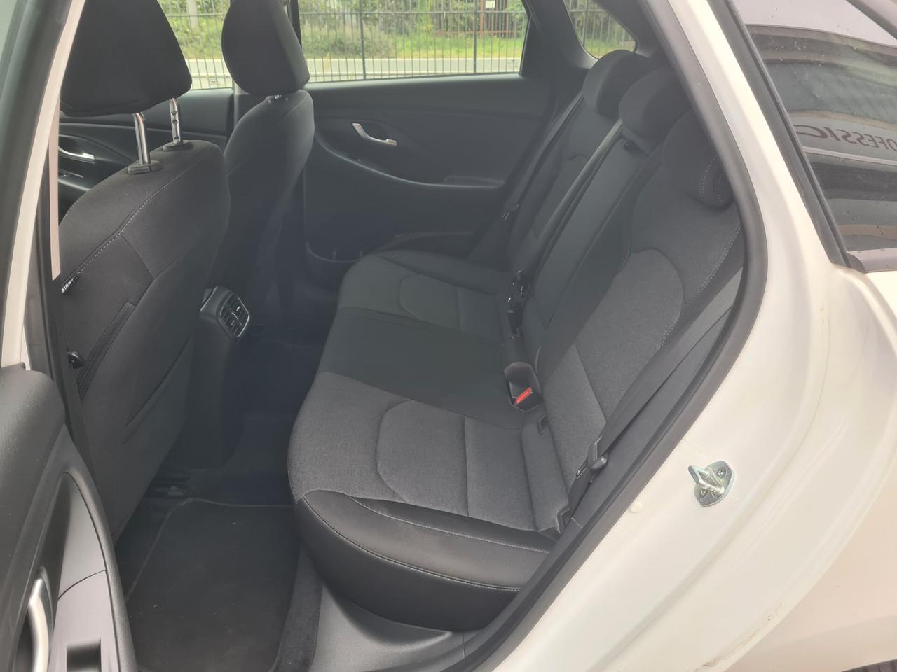 Hyundai i30 Fastback 1.6 CRDi 136 CV iMT 48V Prime