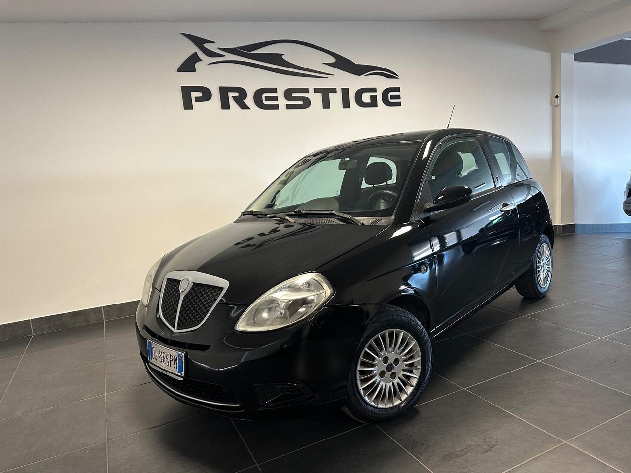 LANCIA YPSILON 1.3 MJT 75CV NEOPATENTATI
