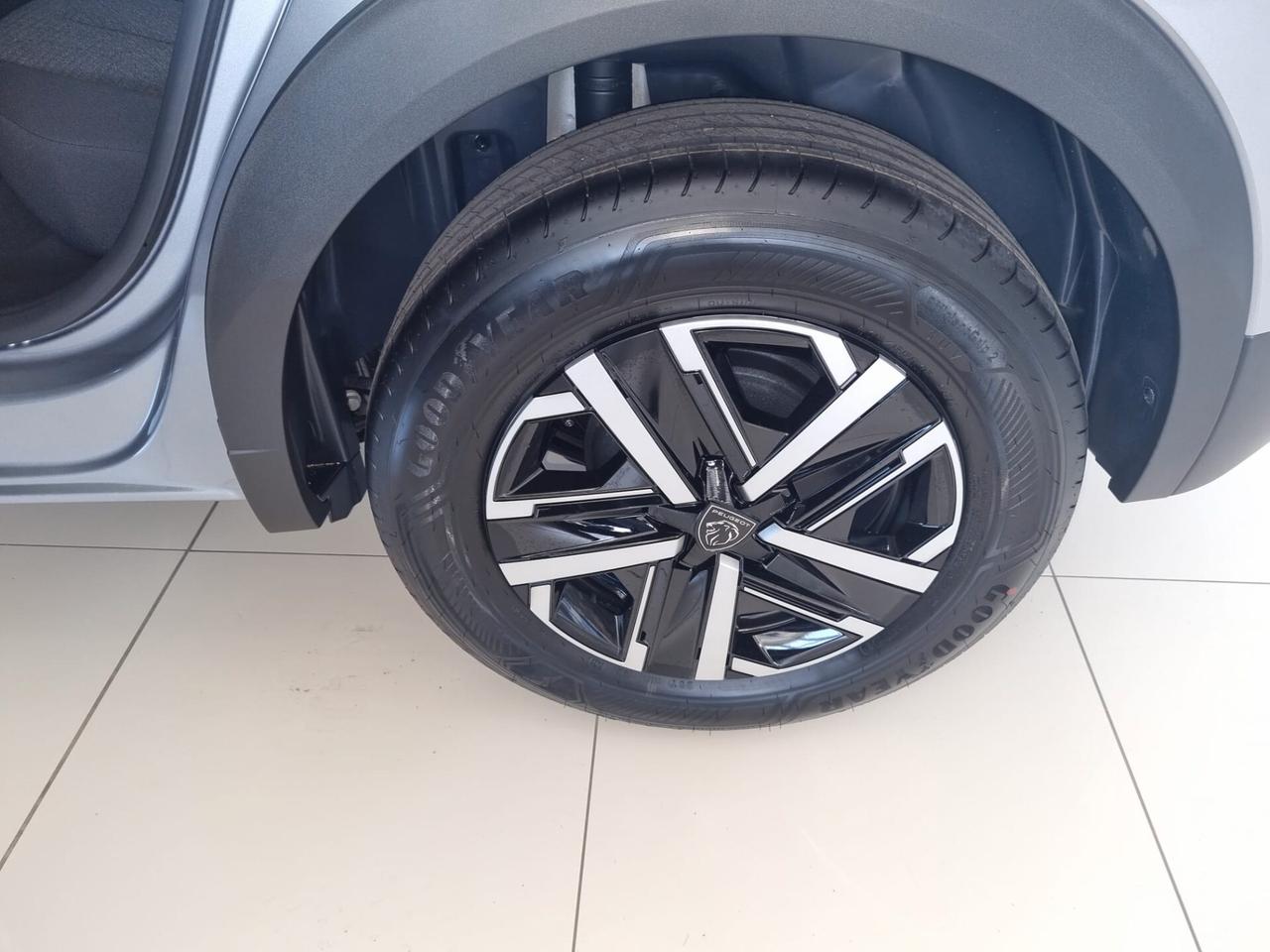Peugeot 2008 12 PT STYLE