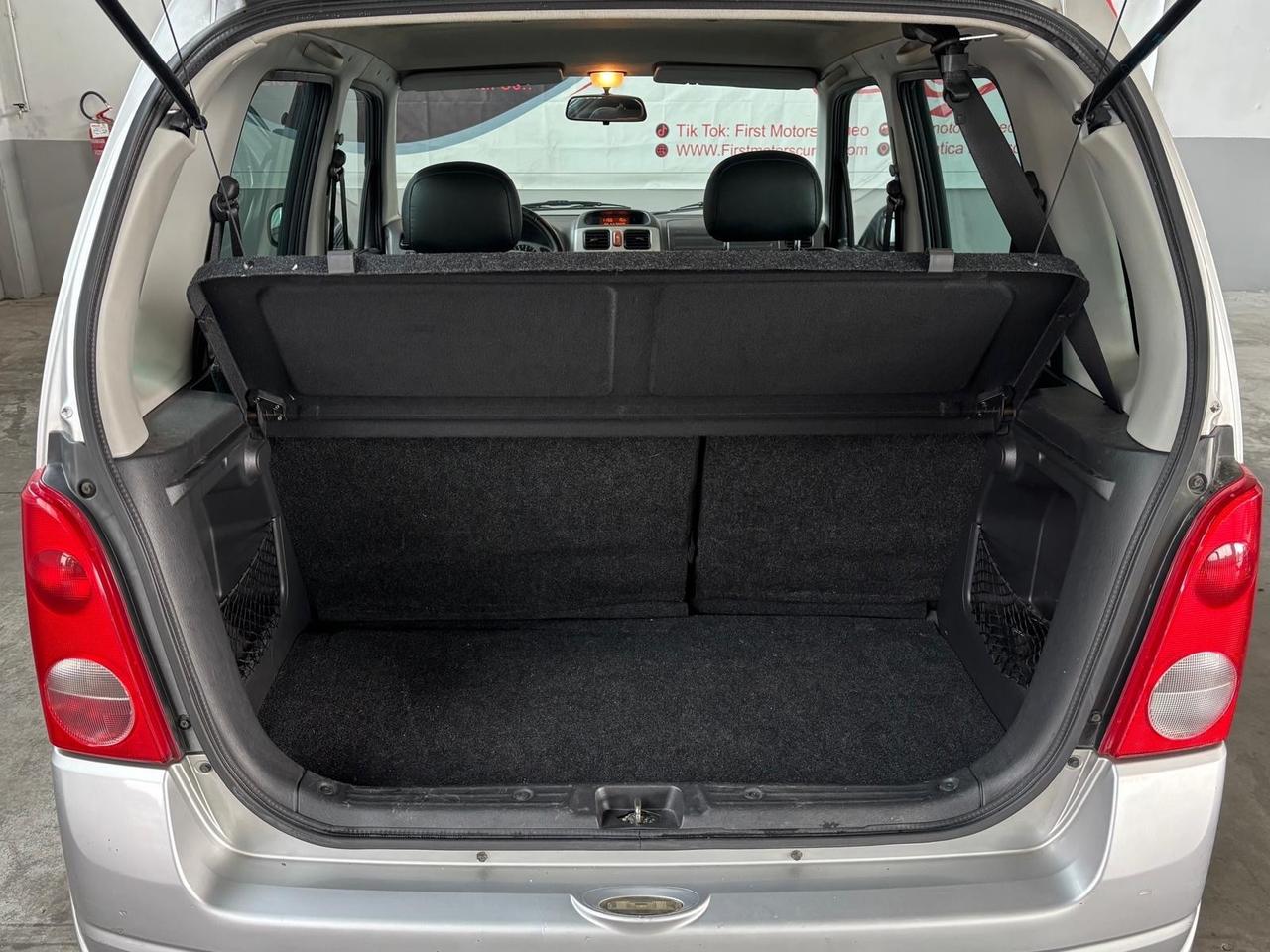 Con soli 37.000 KM Opel Agila 1.0 12V Fashion Line