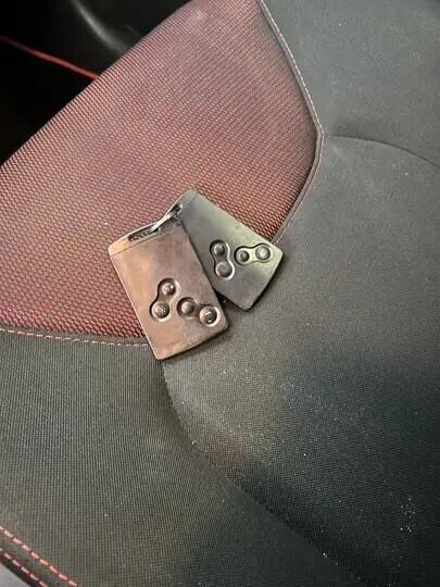 RENAULT CLIO "COSTUME NATIONAL" 1.2 BENZINA - NEOPATENTATI - UNICO PROPRIETARIO - GARANZIA