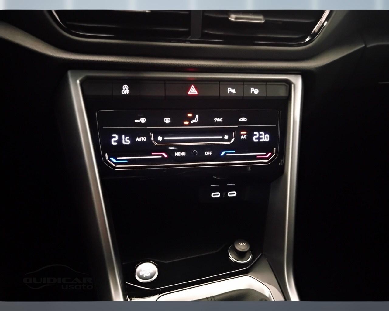 VOLKSWAGEN T-Roc I 2022 - T-Roc 1.5 tsi Life dsg