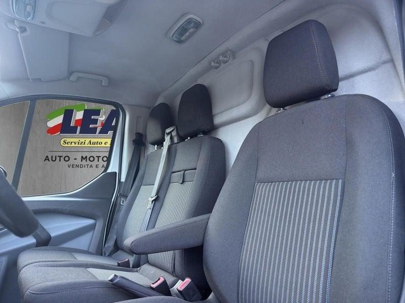 Ford Transit Custom Transit Custom Van 270 PC/TN 2.2 TDCi 125cv 6m Trend + iva22%