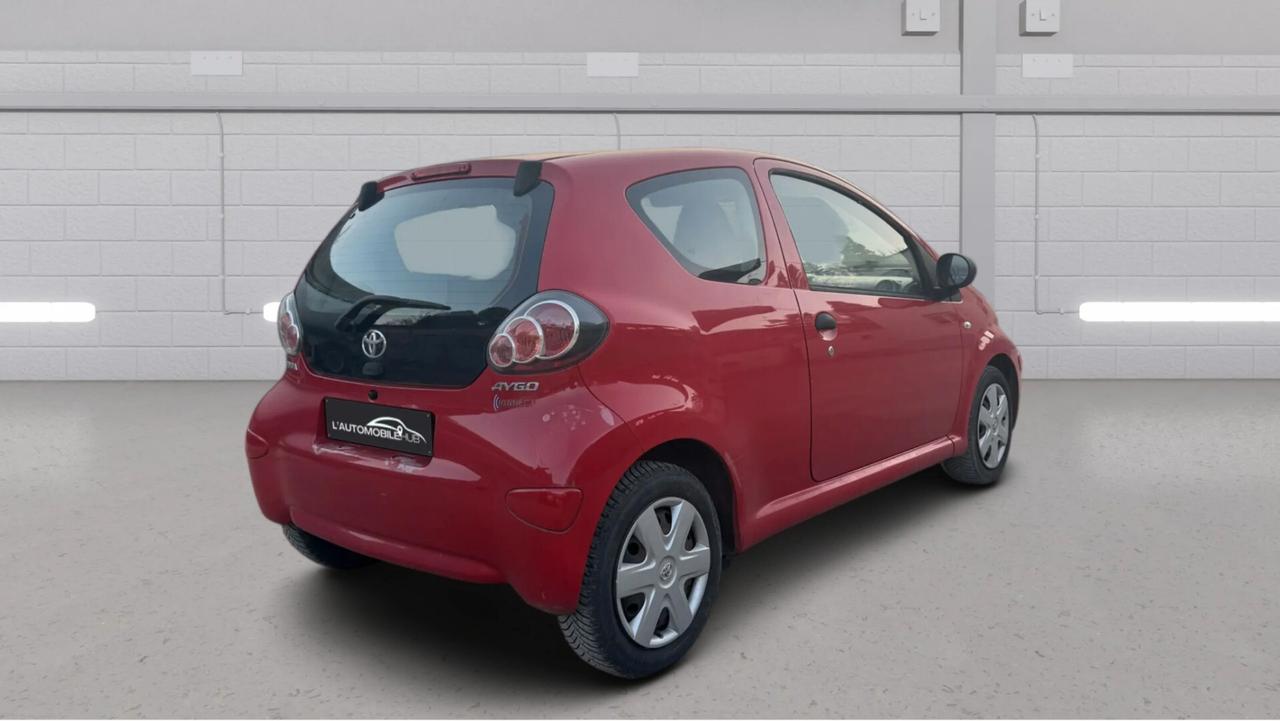 Toyota Aygo 1.0 12V VVT-i 3 porte Now Connect