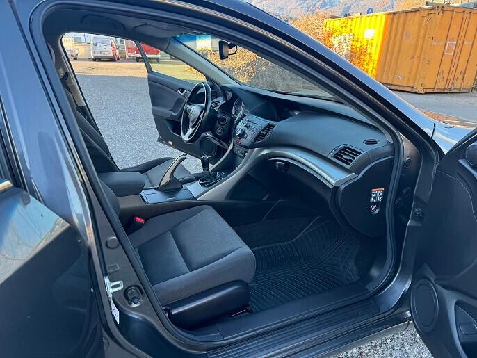 Honda Accord 2.2 i-DTEC Executive Advance DPF