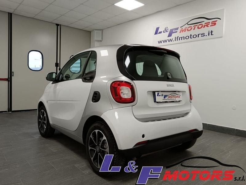 smart fortwo 70 1.0 52kW passion