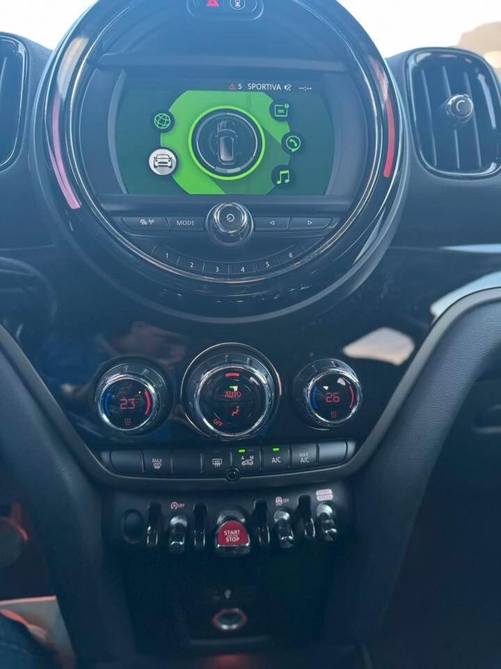 Mini Cooper SD Countryman 2.0 Hype Automatica