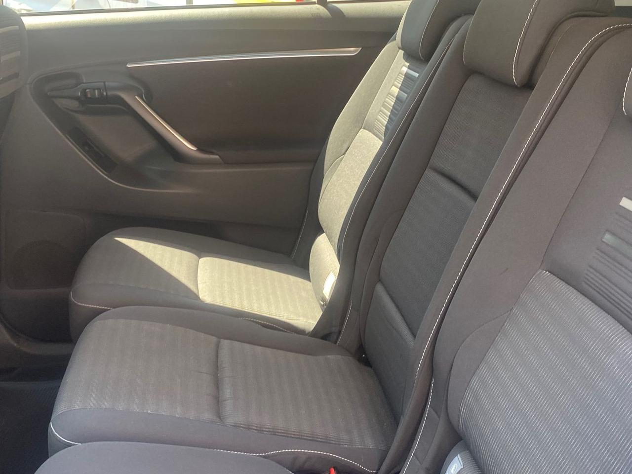Toyota Verso D-4D Active #11975