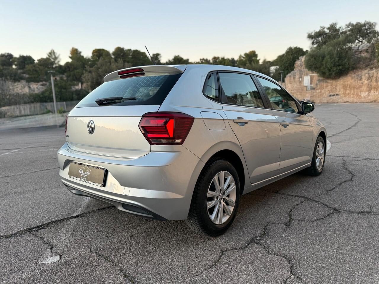 Volkswagen Polo/1.6 TDI 80CV/NEOPATENTATI/LED/5 POSTI