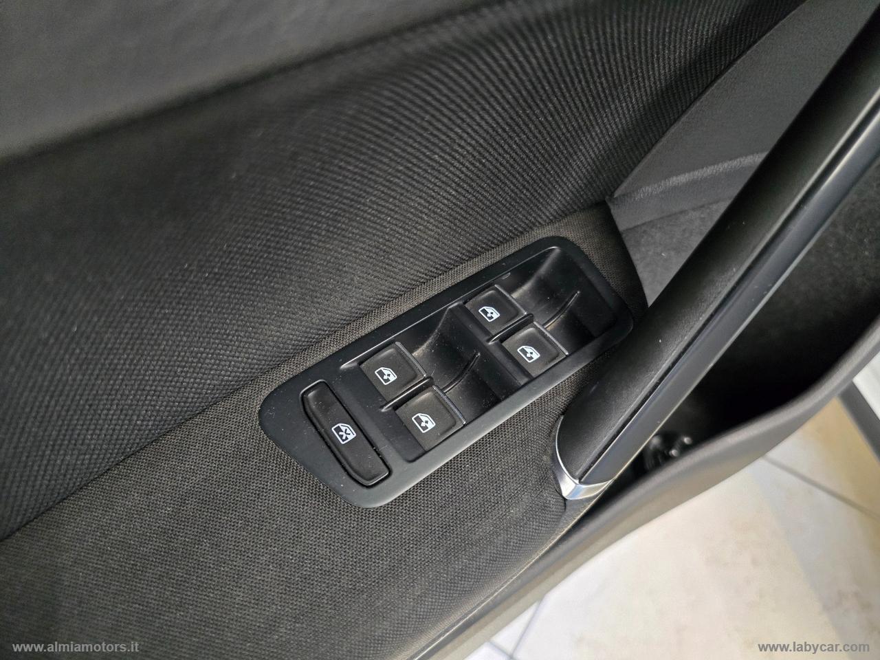 VOLKSWAGEN Golf GTD 2.0 TDI DSG 5p. BMT