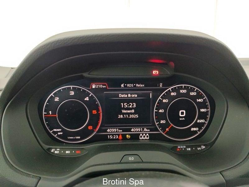 Audi Q2 Q2 30 TDI S line Edition