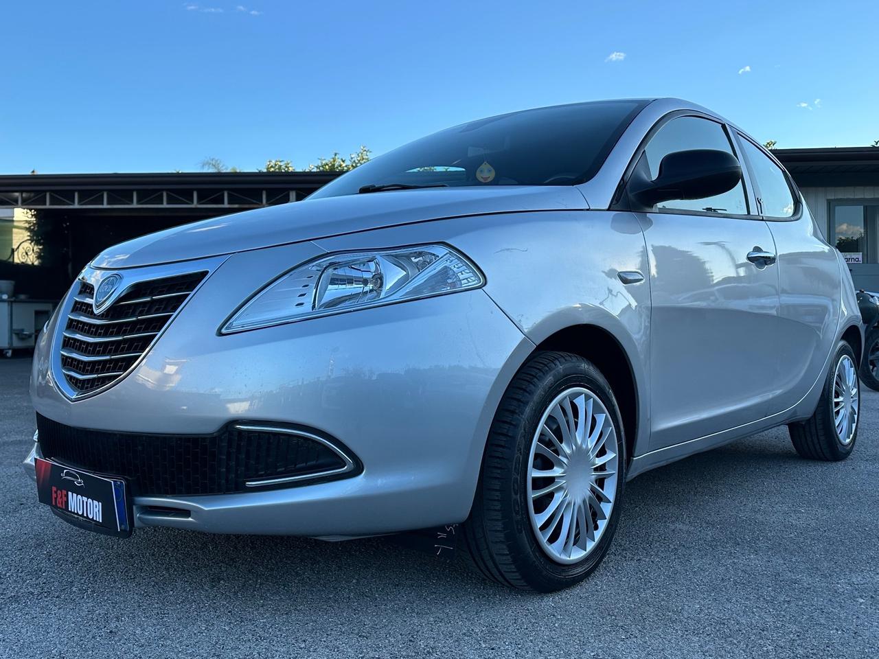 Lancia Ypsilon 1.3 MJT 16V 95 CV S&S Gold 2013