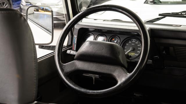 LAND ROVER Defender Td5 SW County**VEICOLO IN CONTO VENDITA**UNIPRO