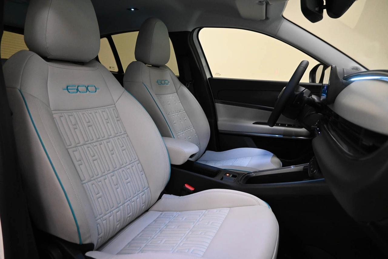 FIAT 600 (2023-->) 600 Hybrid 100 CV DCT MHEV