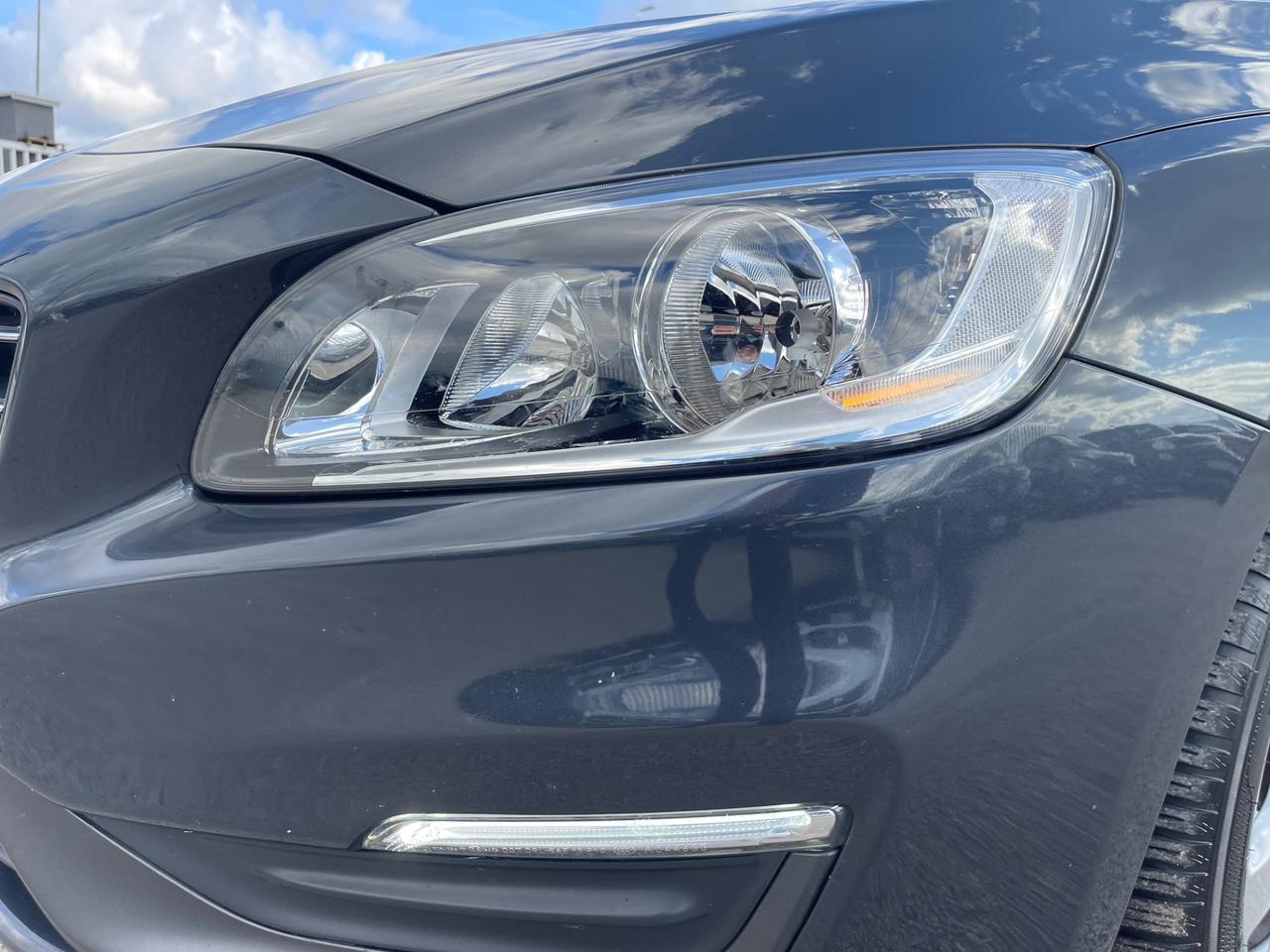 VOLVO V60 2.0 D3 136CV MANUALE FULL NEW MY15