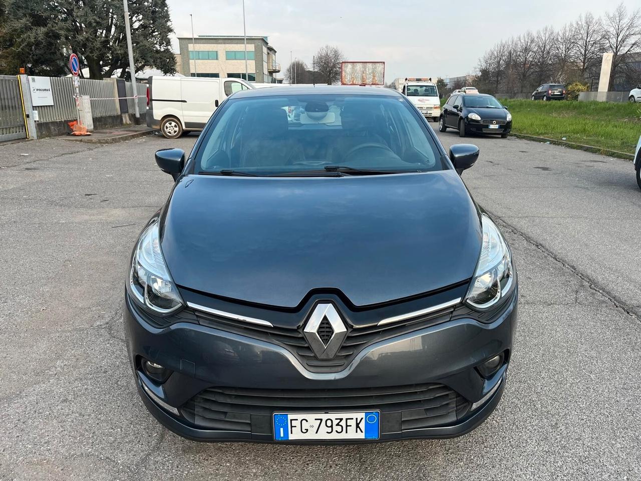 Renault Clio dCi 8V 90CV EDC Start&Stop 5 porte Energy Intens