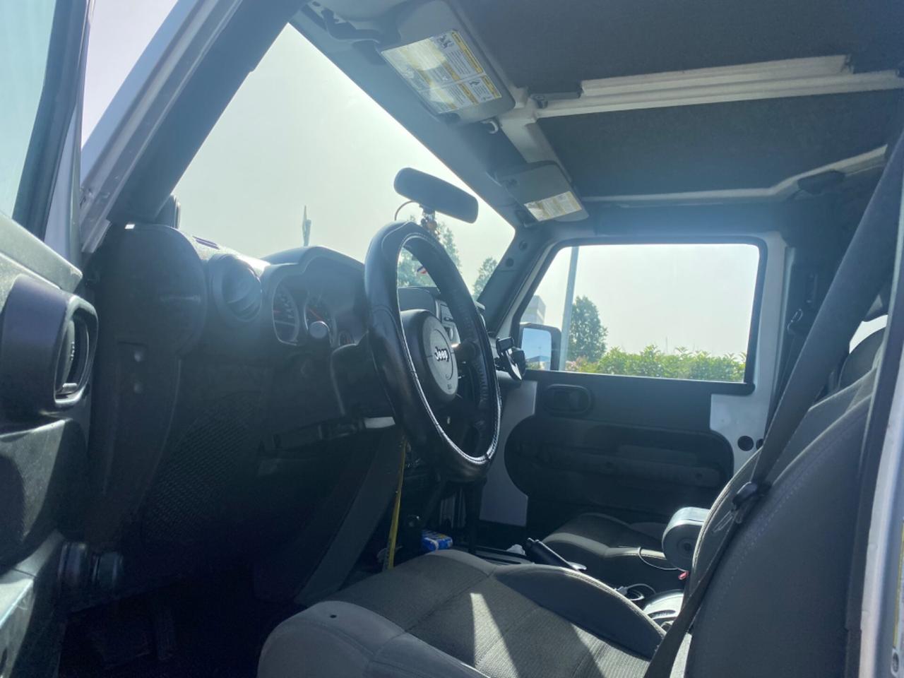 Jeep Wrangler Unlimited 2.8 CRD DPF Sahara