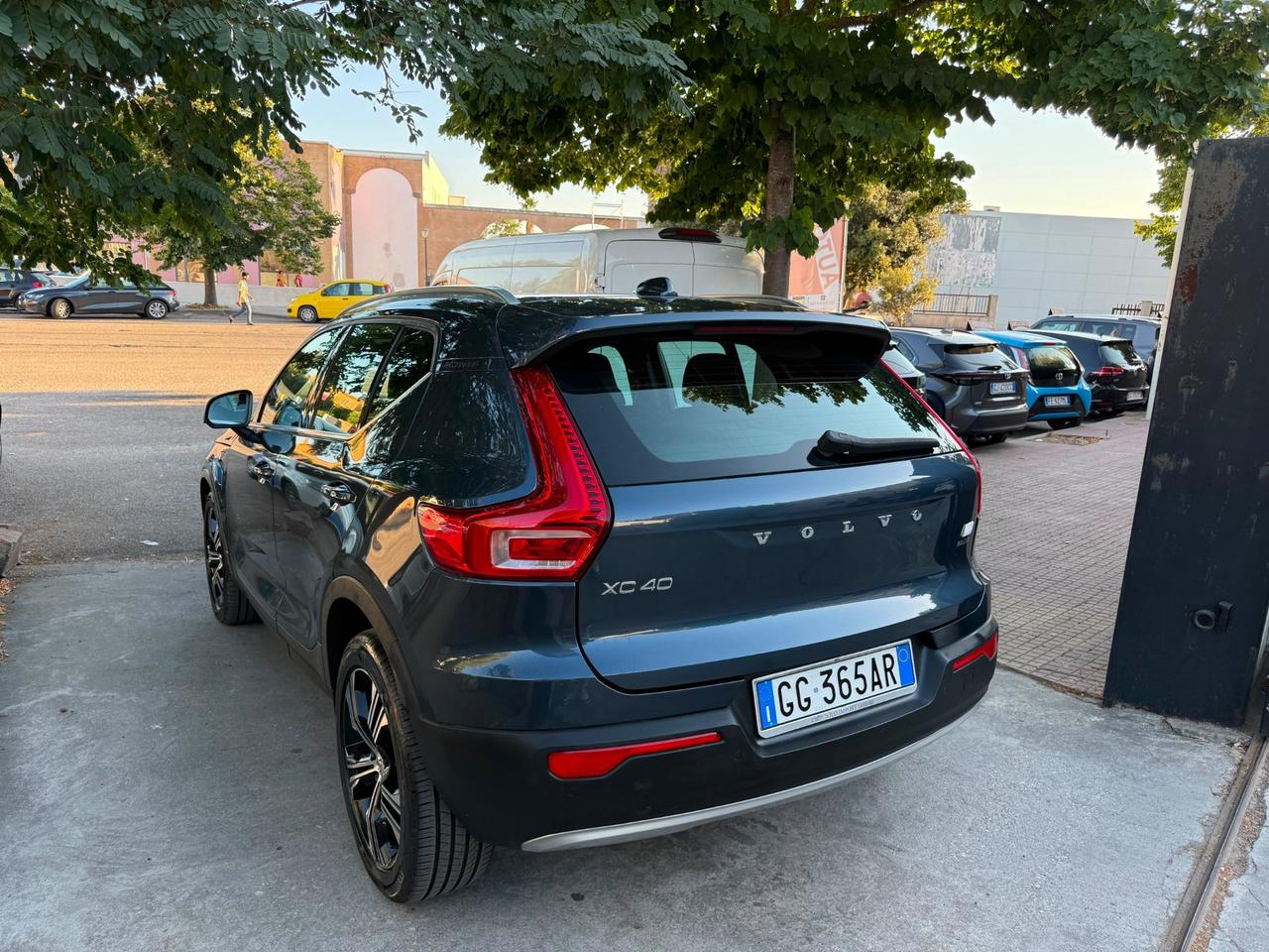 VOLVO XC40 km. 64.000! T5 Plug-in Hybrid