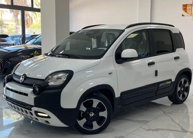 Fiat Panda Pandina 1.0 FireFly 65 CV Hybrid Cross