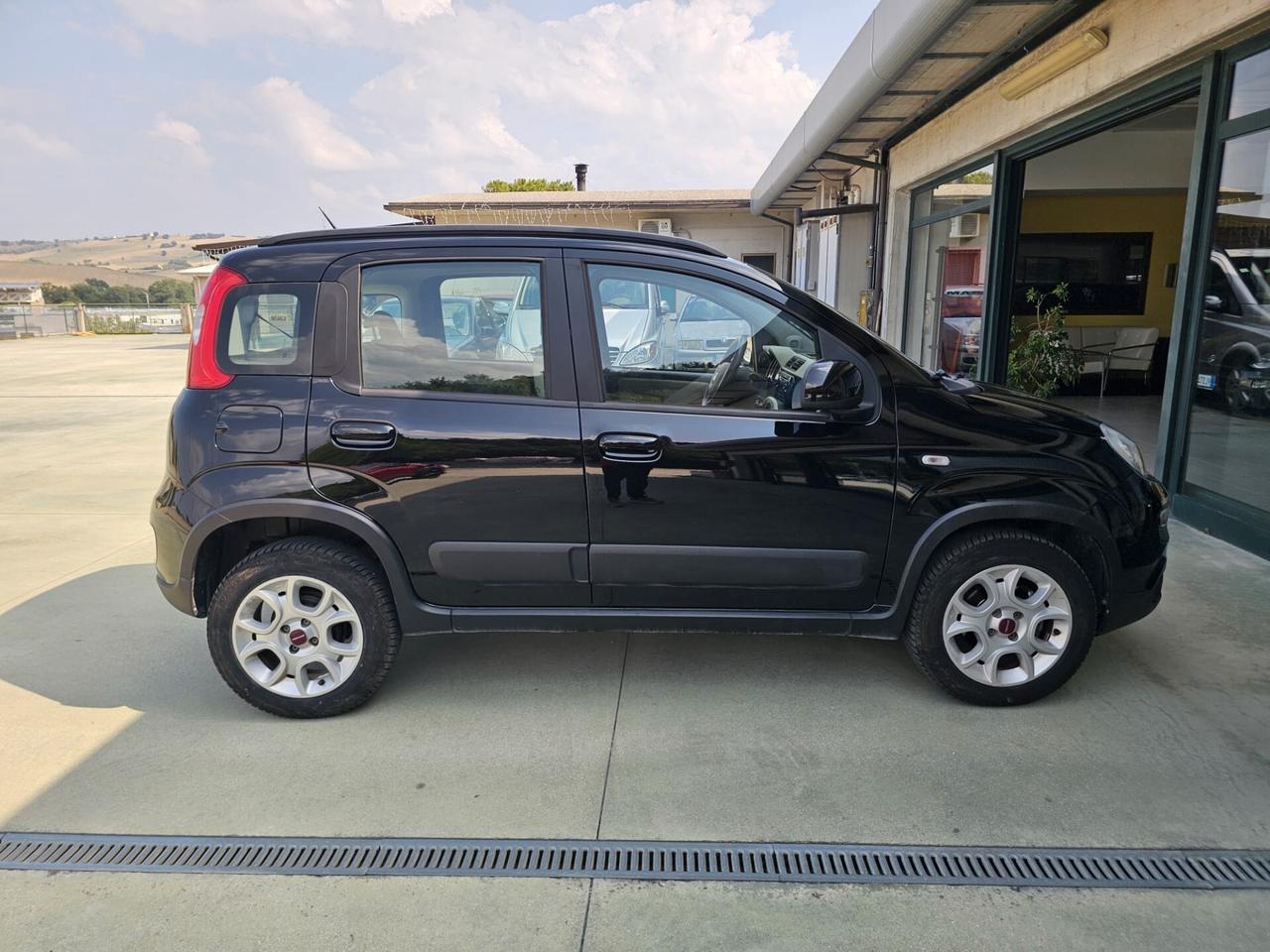 Fiat Panda 0.9 TwinAir Turbo Natural Power Trekking