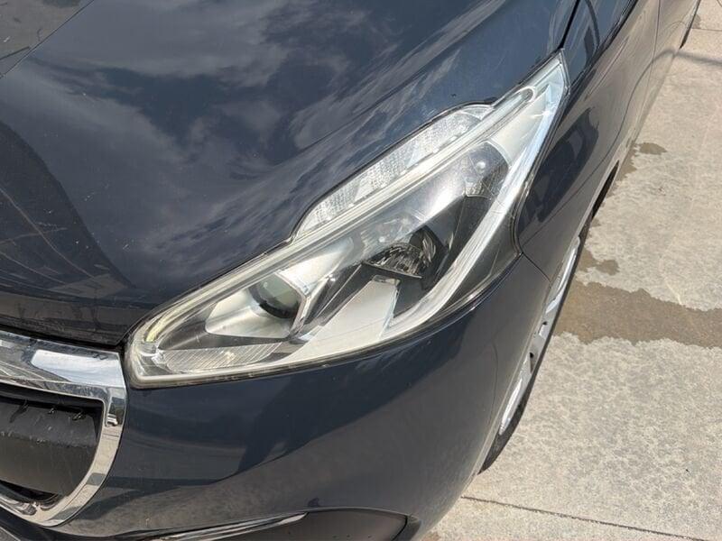 Peugeot 208 I 2015 5p 1.2 puretech Active 68cv my18