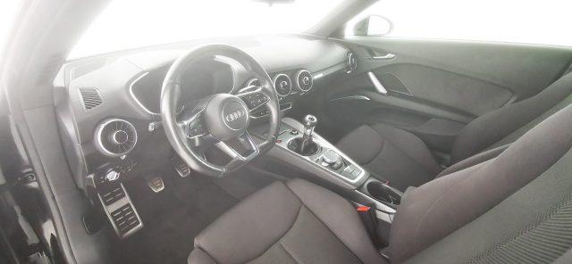 AUDI TT Coupé 2.0 TFSI S line