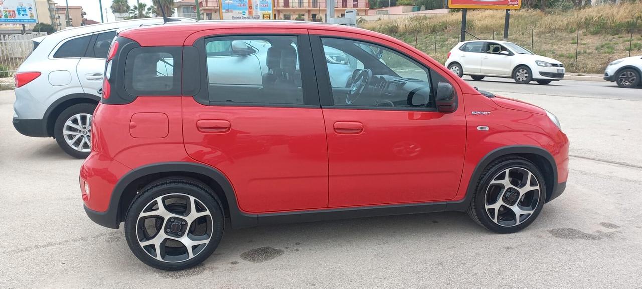 Fiat Panda 1.0 FireFly S&S Hybrid Sport