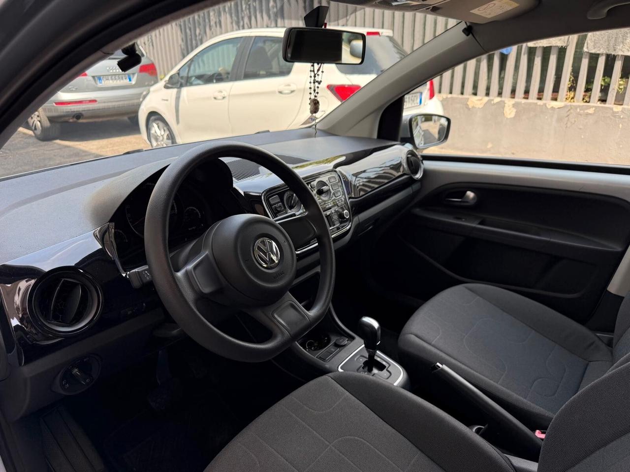 Volkswagen up! 1.0 5p. ASG - 21.000km - Automatica - Full opt