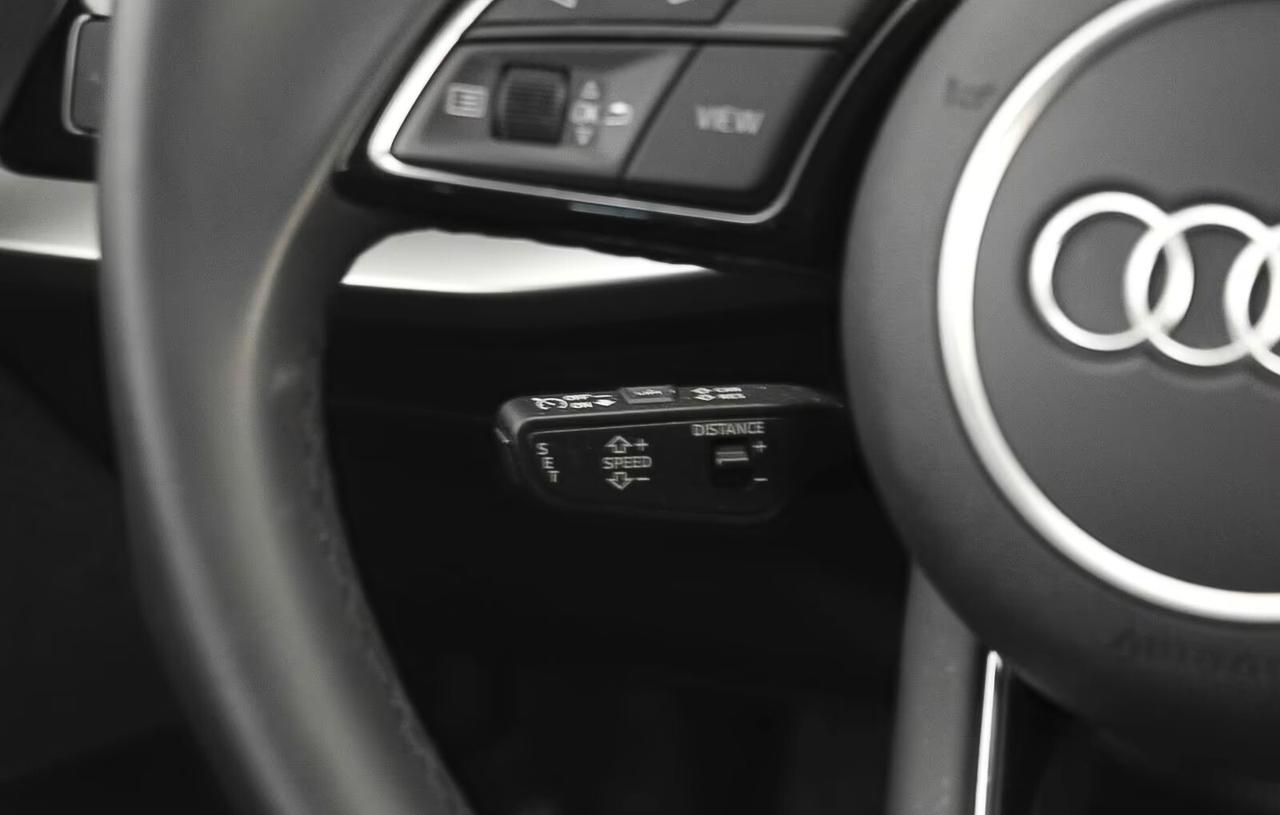 Audi A3 SPB 30 g-tron S tronic Business Advanced