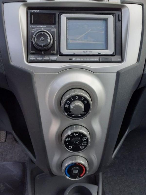 Toyota Yaris 1.4 D-4D 5P NAVIGATORE-KM CERTIFICATI