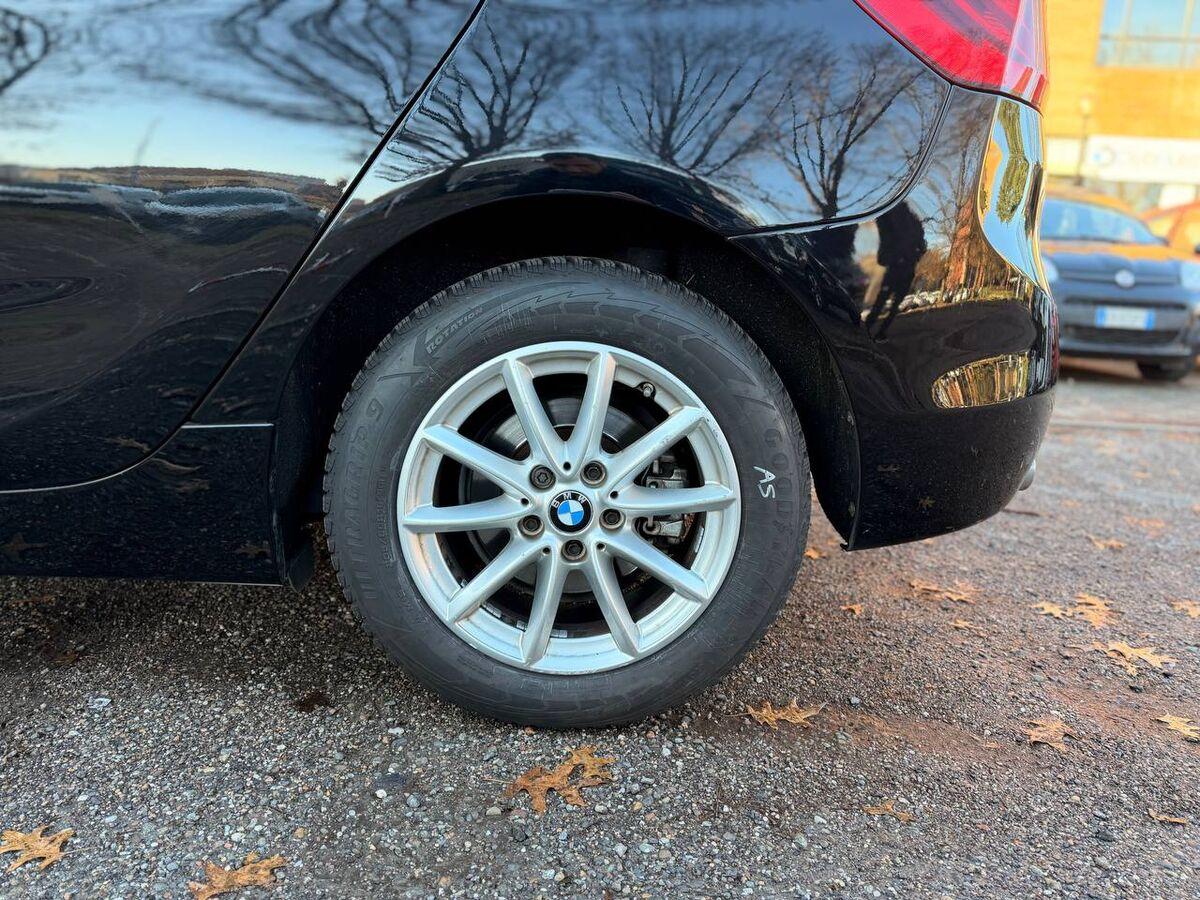 BMW Serie 2 216d Advantage my17