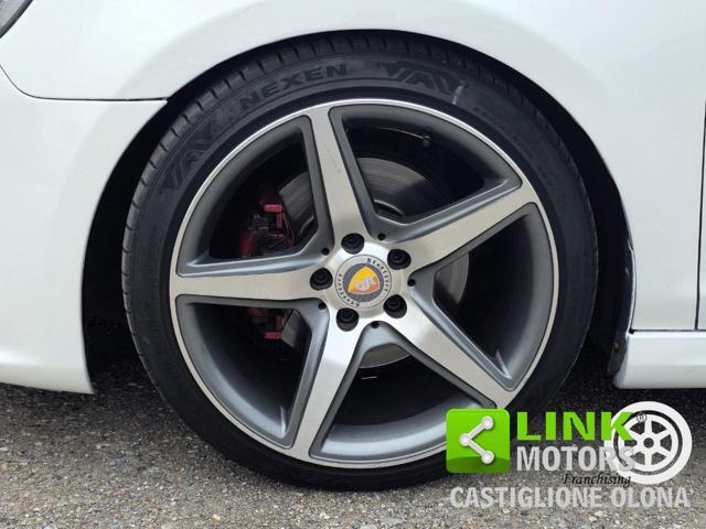 VOLKSWAGEN Golf 2.0 TSI 3p. GTI