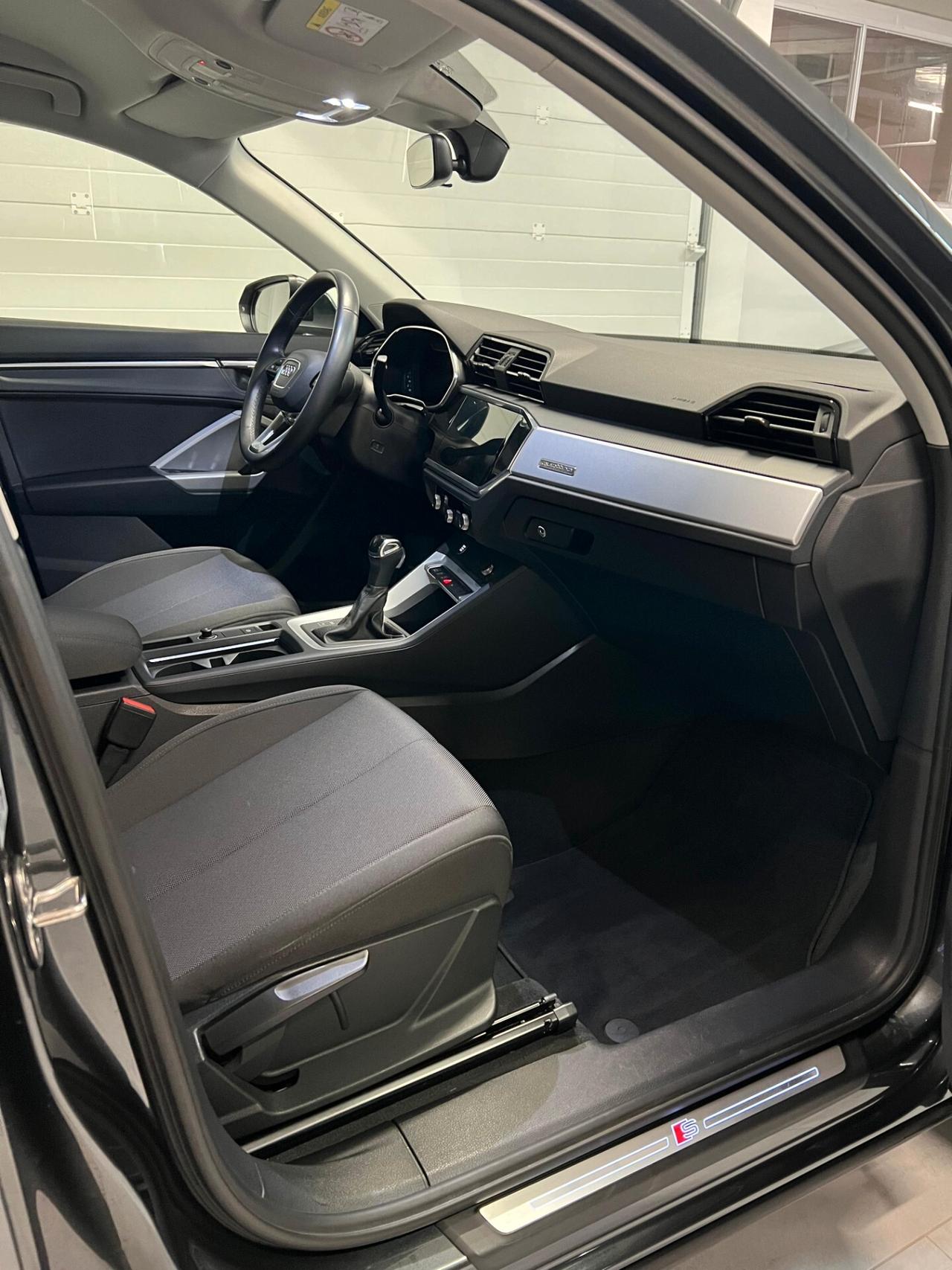 Audi Q3 40 TDI quattro S tronic line edition