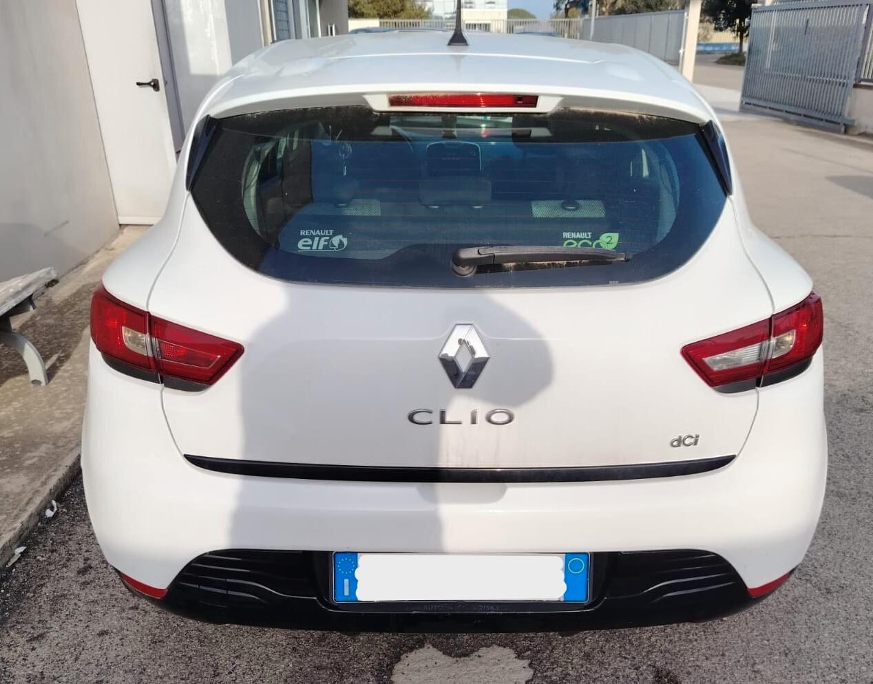 Renault Clio 1.5 dCi SINISTRATA