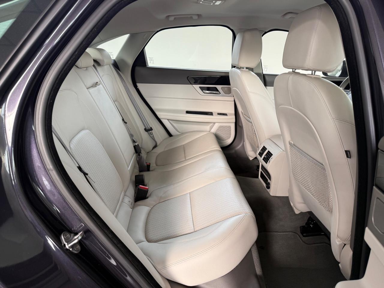 Jaguar XF 2.0 D 180 CV Portfolio KM CERTIFICATI JAGUAR