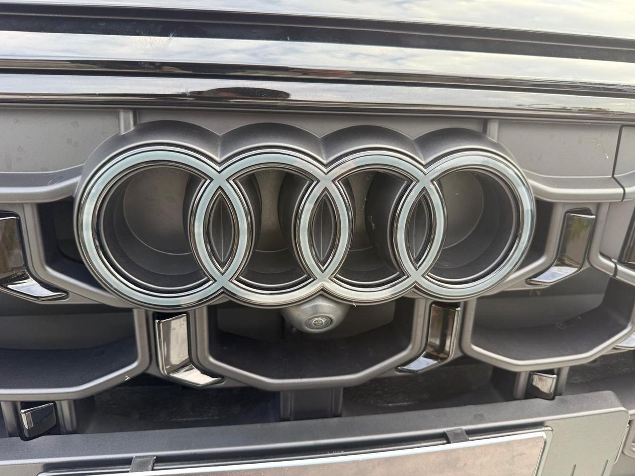Audi Q8 3.0 50 TDI MHEV S LINE EDITION #50773