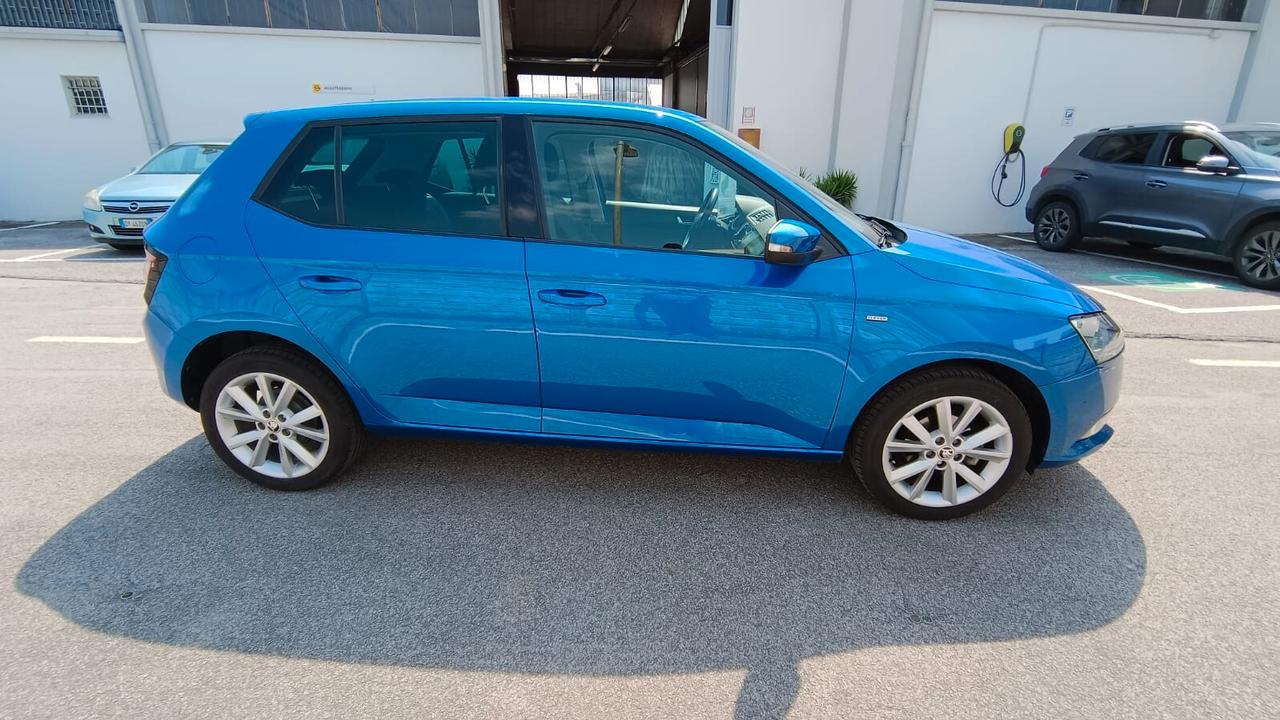 Skoda Fabia 1.0 MPI 75 CV Design Edition