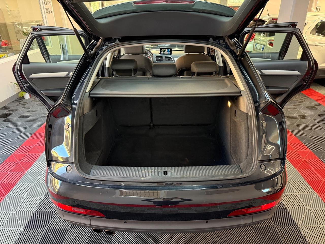 Audi Q3 2.0 TDI quattro TETTO - FABIANOAUTO