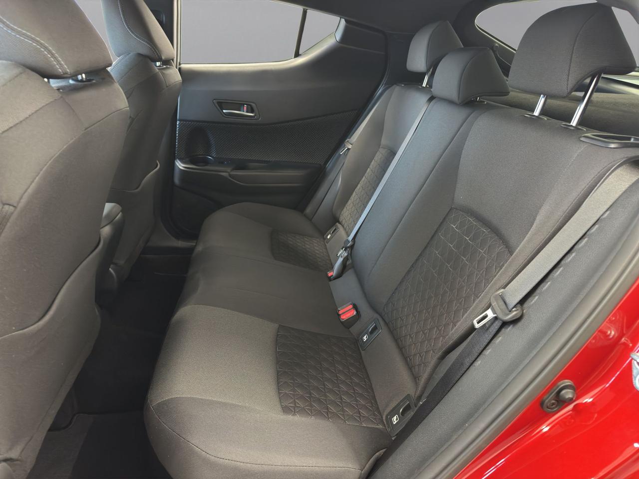 Toyota C-HR 2.0h Trend e-cvt