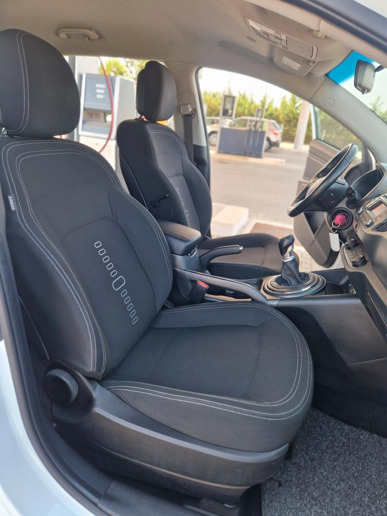 Kia Sportage 1.7 CRDI VGT 2WD Active