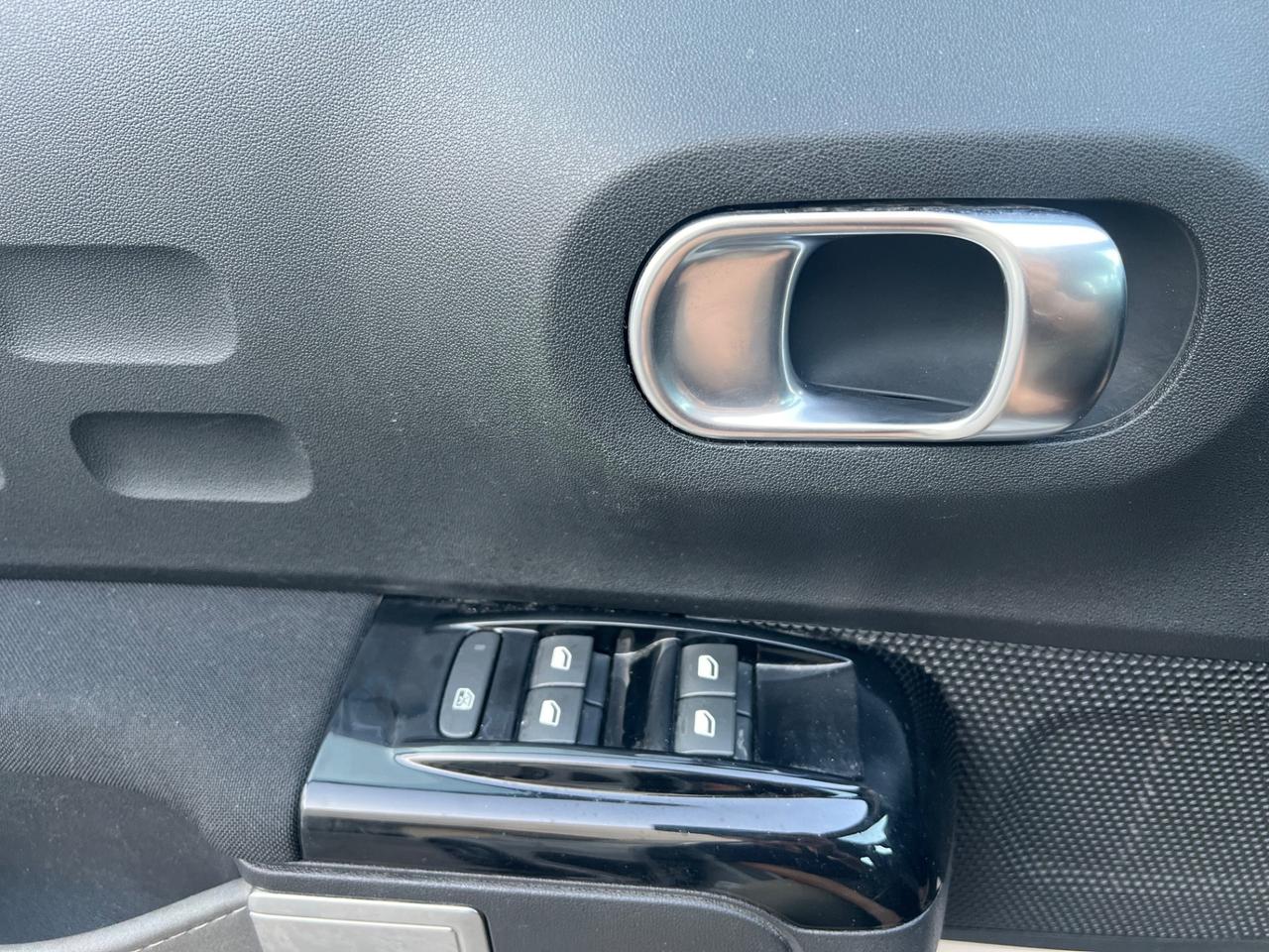 Citroen C3 1.2 Bz 82 Cv Shine | 2017