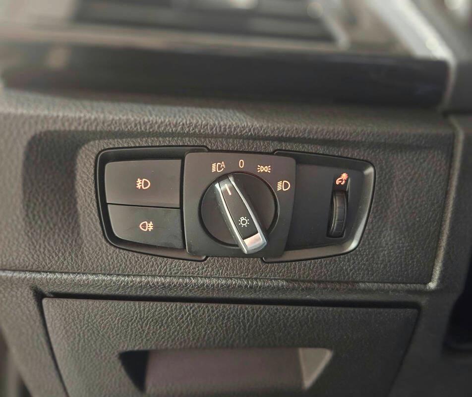 BMW Serie 1 118d Urban 5p auto