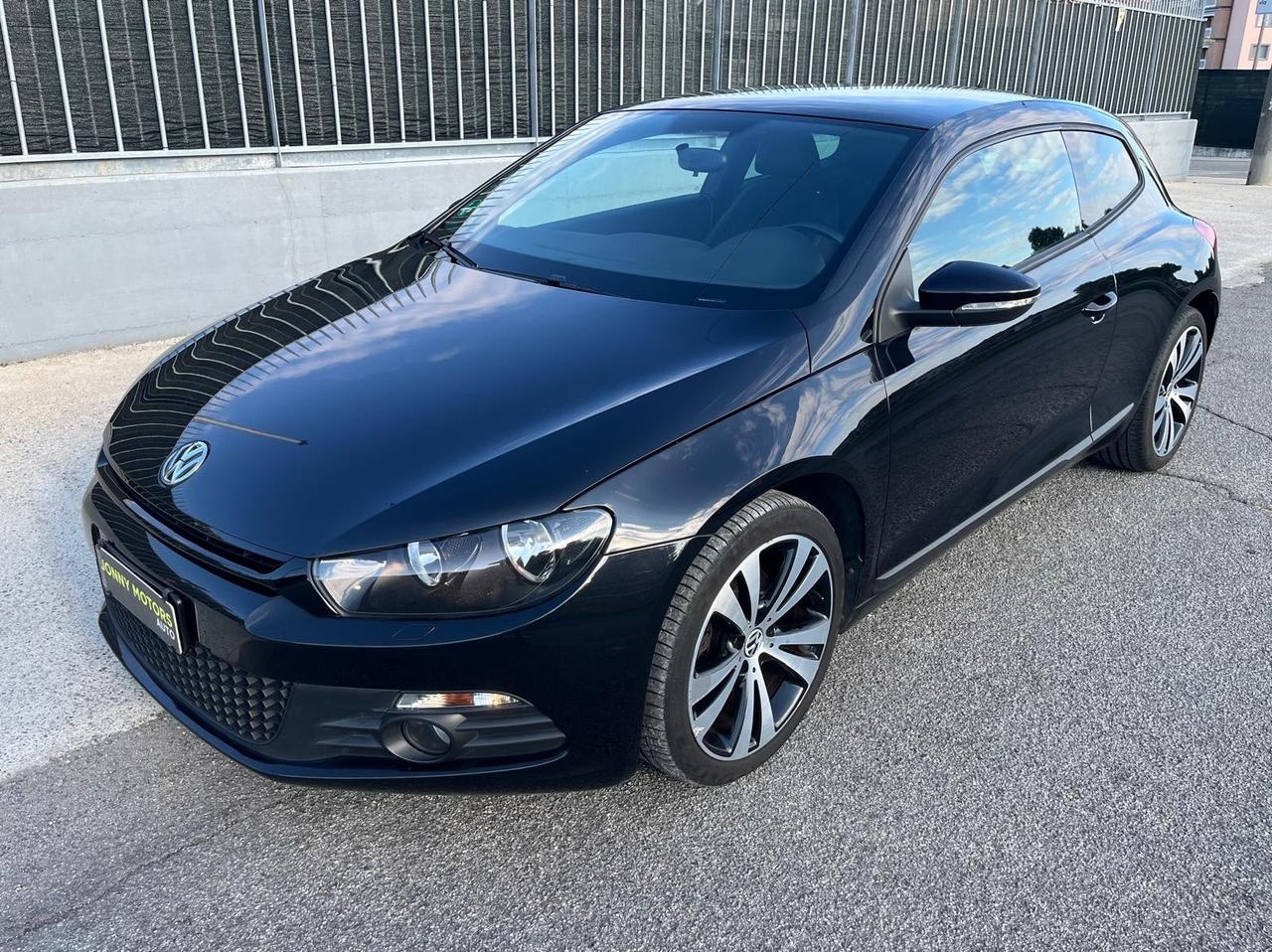 Volkswagen Scirocco 2.0 TSI - 210cv