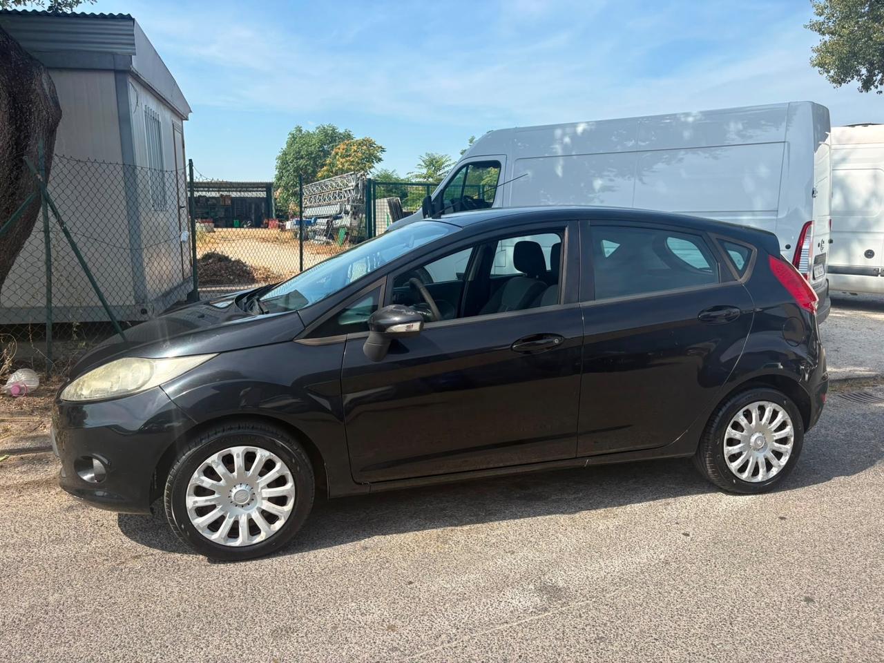 Ford Fiesta 1.4 5 porte BENZ- GPL Titanium 2010