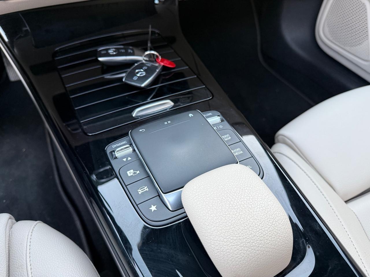 Mercedes CLA 220 Berlina Automatic Sport Tetto Apribile Pelle Full