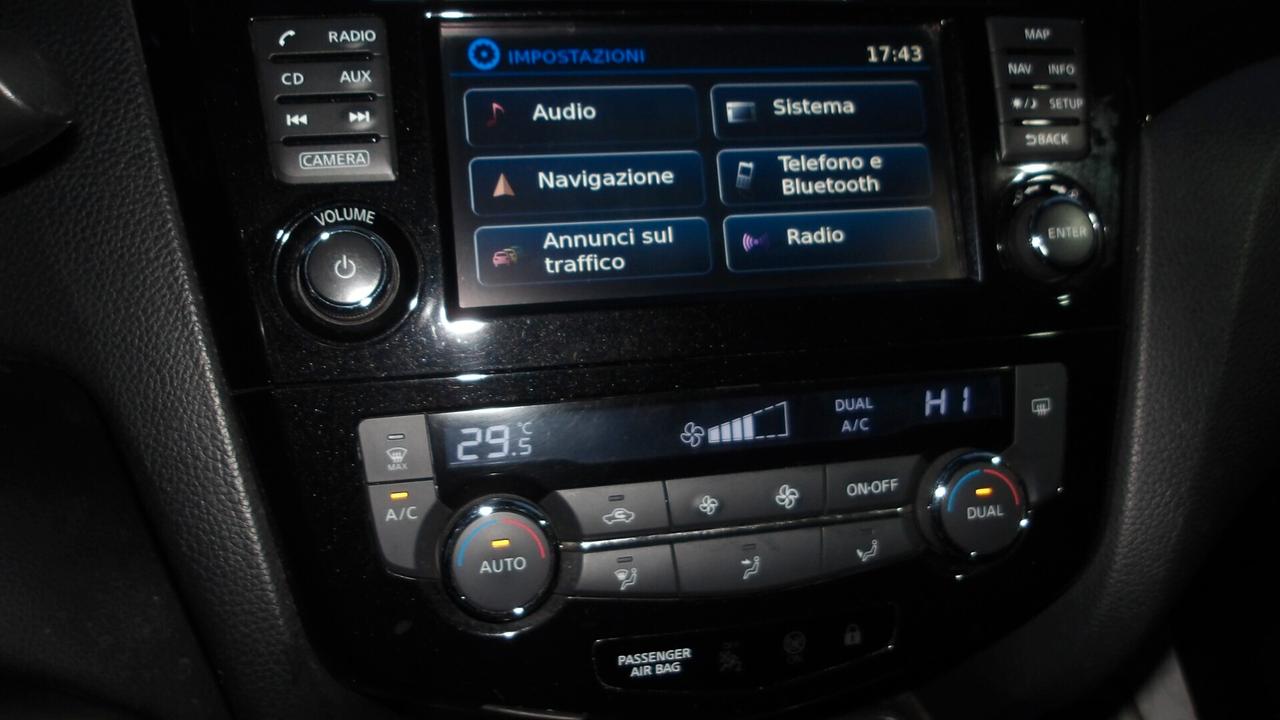 NISSAN QASHQAI 1.6 DCI 4WD-RETROC-PREZZO PROMO!