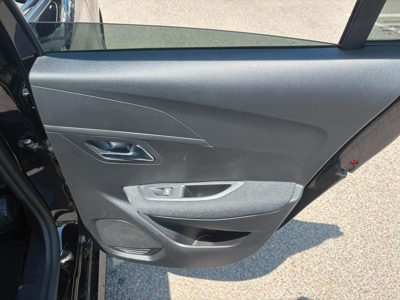 Peugeot 208 Hybrid 110 e-DCS6 Style