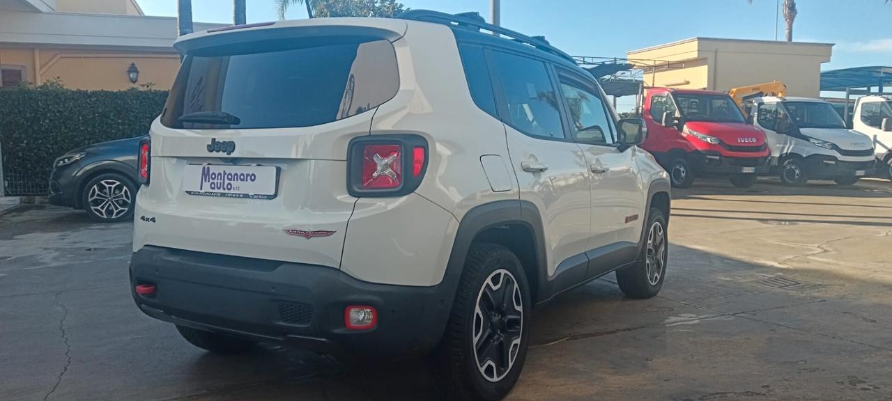 Jeep Renegade 2.0 Mjt 170CV 4WD Active Drive Low Trailhawk