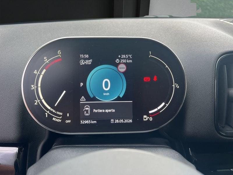 MINI Countryman Cooper D Essential automatica